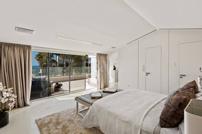 Second Line Beach Villa i Puente Romano