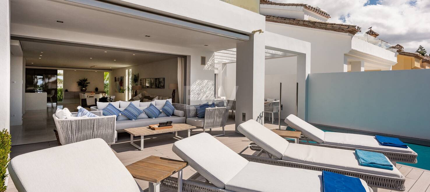 Second Line Beach Villa i Puente Romano