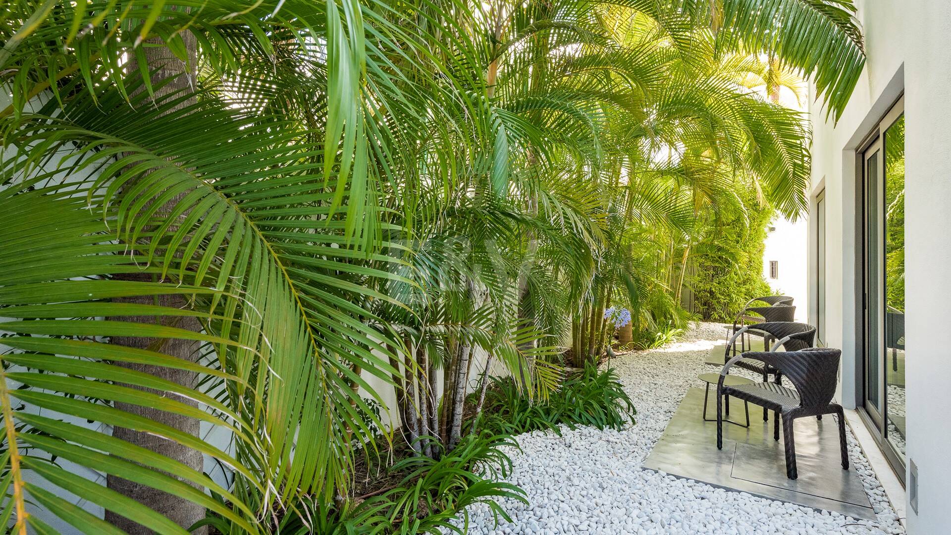 Second Line Beach Villa i Puente Romano