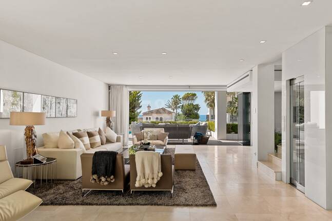 Second Line Beach Villa i Puente Romano