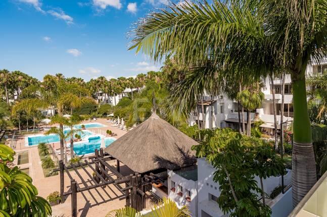 Second Line Beach Villa i Puente Romano