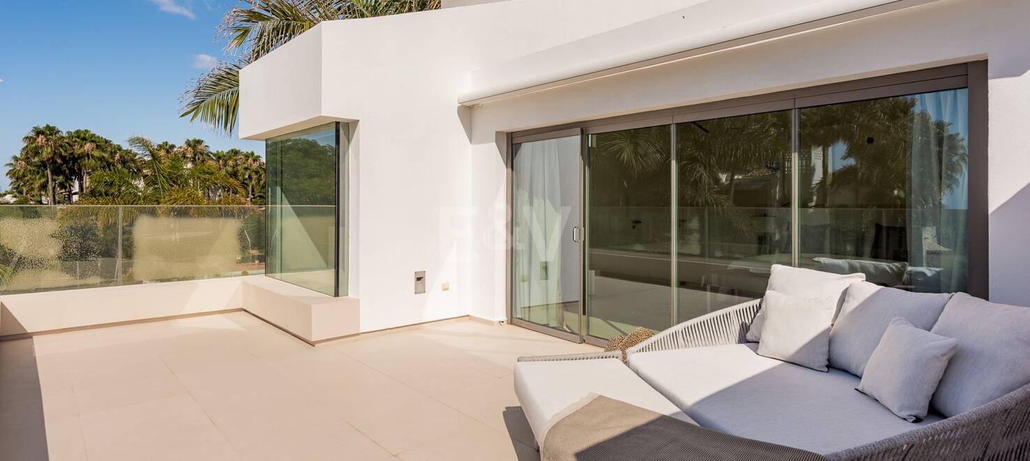 Second Line Beach Villa i Puente Romano