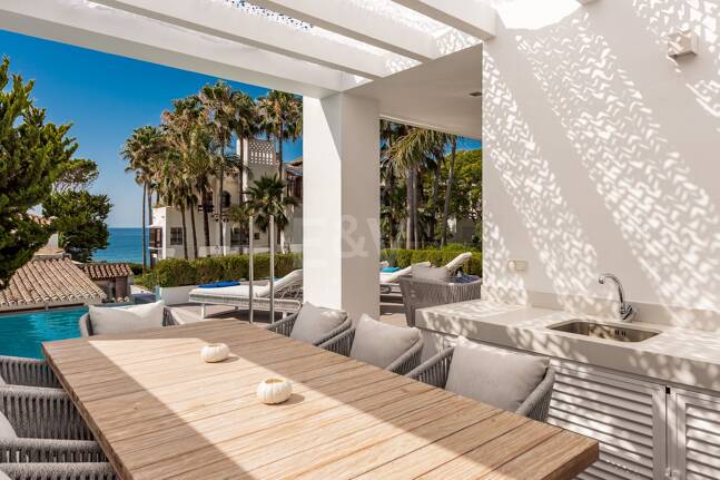 Second Line Beach Villa i Puente Romano