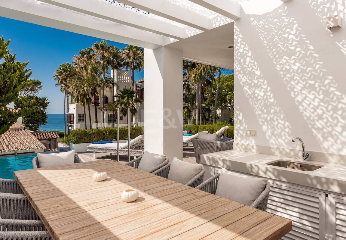 Second Line Beach Villa i Puente Romano