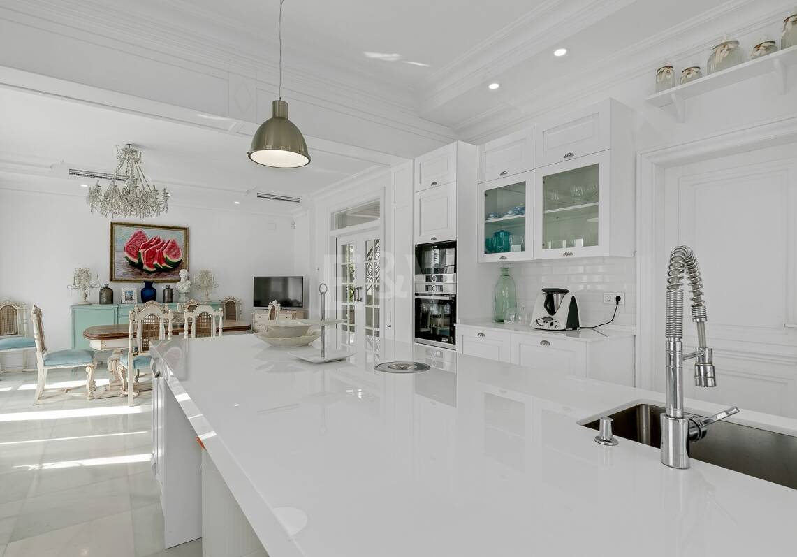 Elegante villa familiar en Marbella Centro
