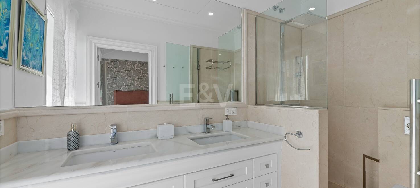 Elegant Mediterranean Villa in Marbella City