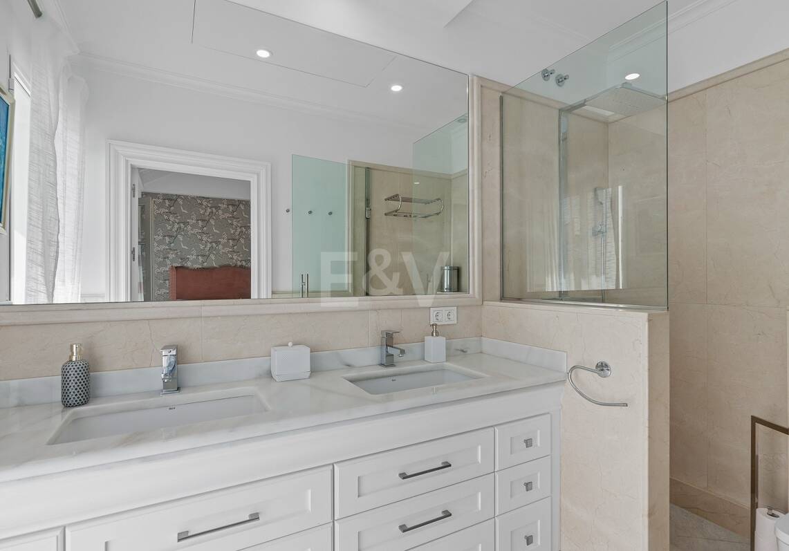 Elegante villa familiar en Marbella Centro