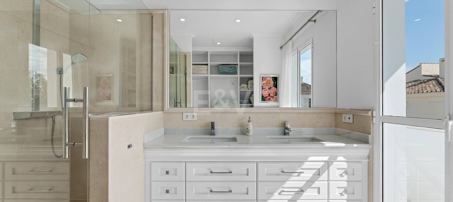 Elegant Mediterranean Villa in Marbella City