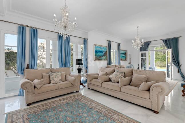 Elegant Medelhavet Villa i Marbella City