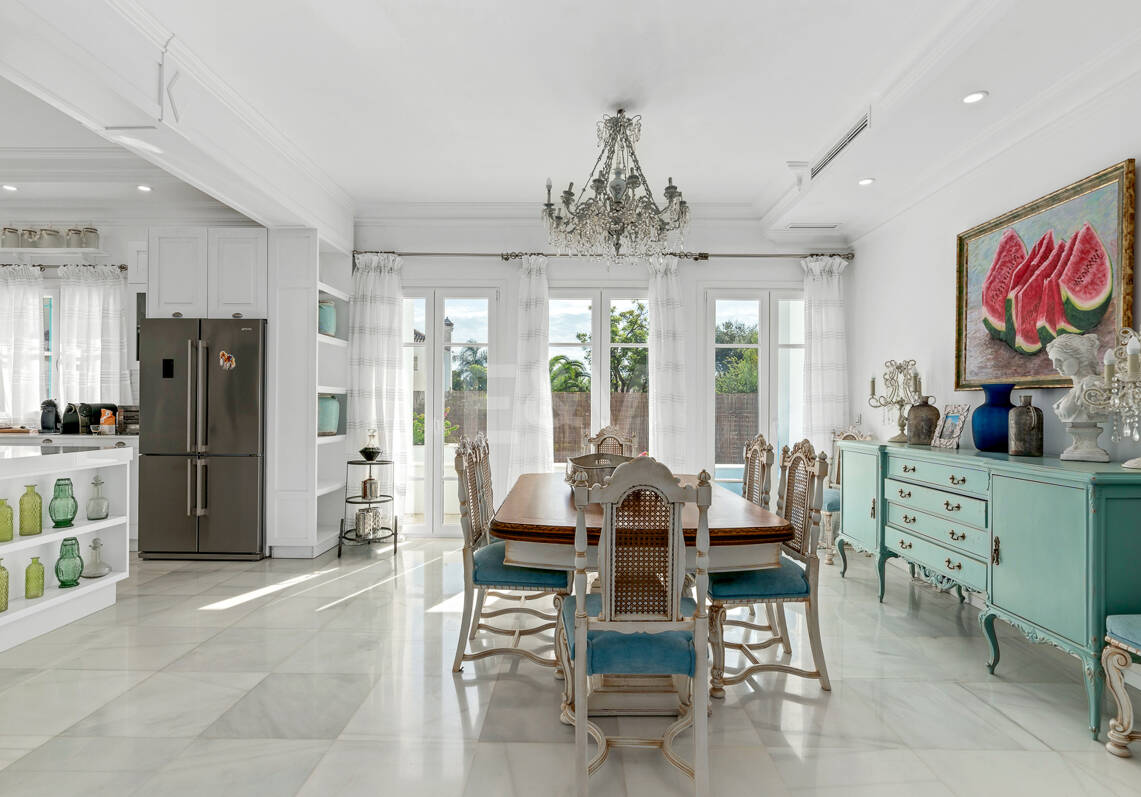 Elegante villa familiar en Marbella Centro