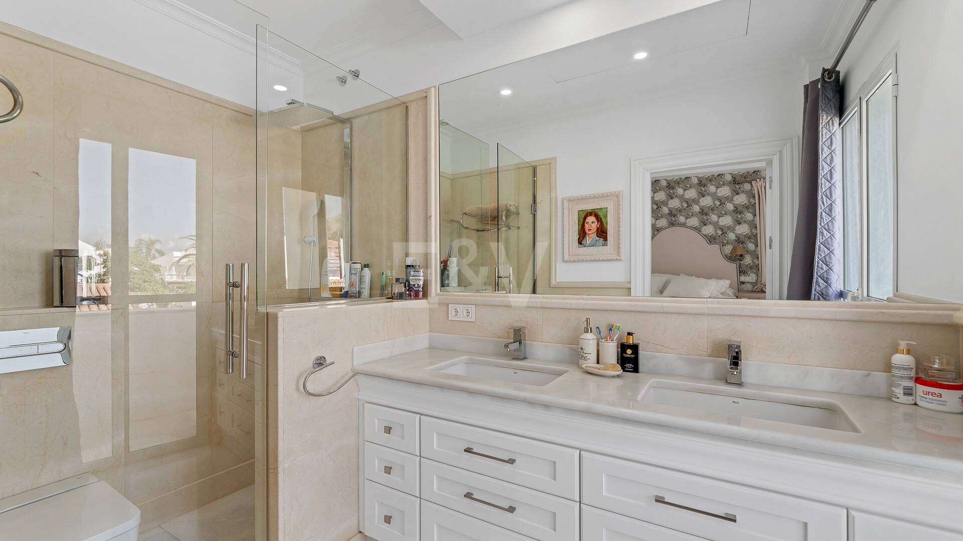 Elegant Mediterranean Villa in Marbella City