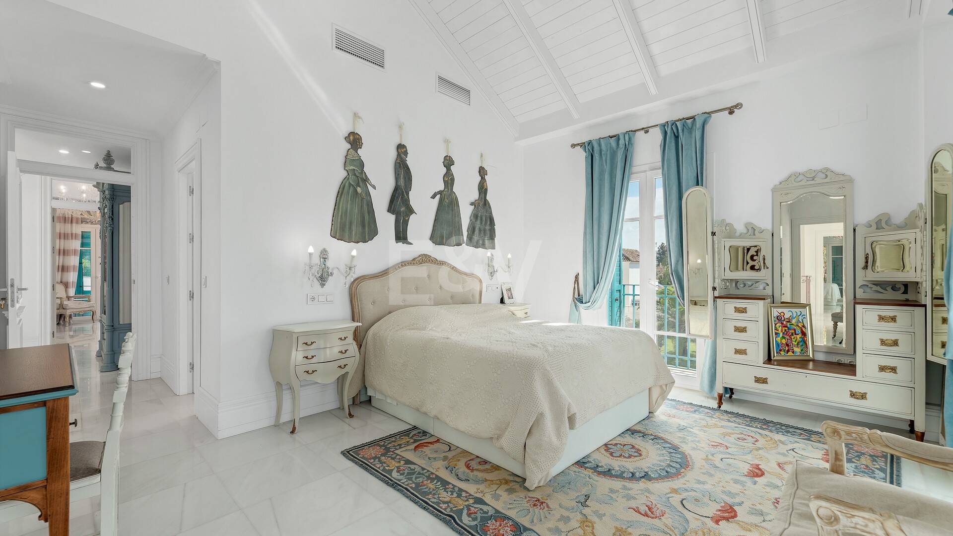 Elegant Mediterranean Villa in Marbella City