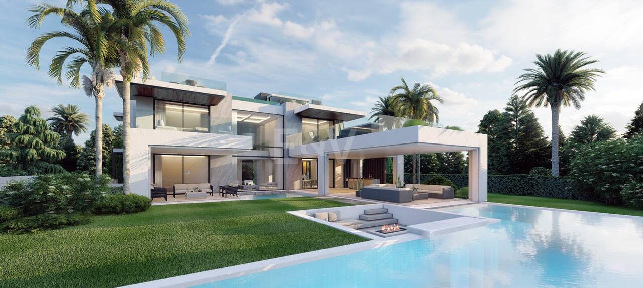 Exquisite Villa in exclusive gated community in a prime location