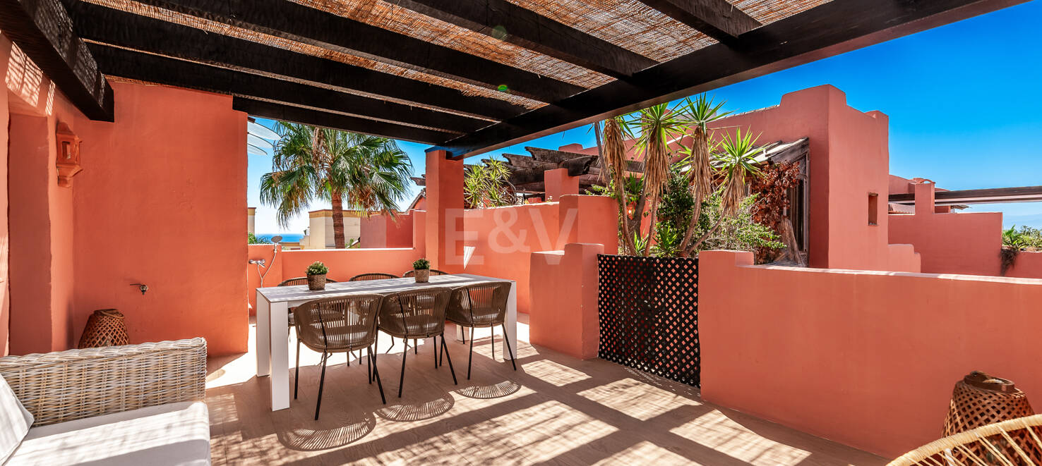Entièrement modernisé Beachside Penthouse en Elviria
