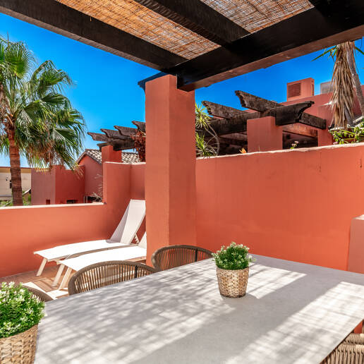 Entièrement modernisé Beachside Penthouse en Elviria