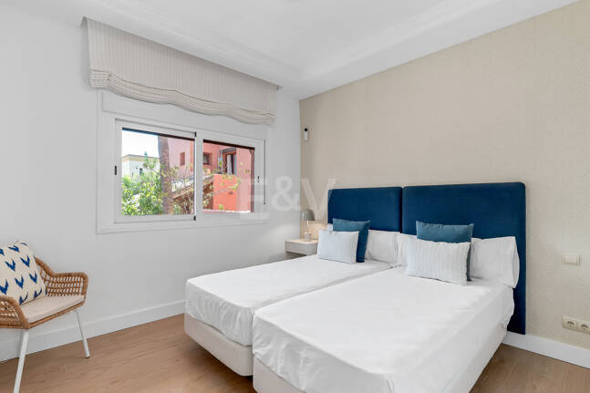 Fullt moderniserad Beachside Penthouse i Elviria