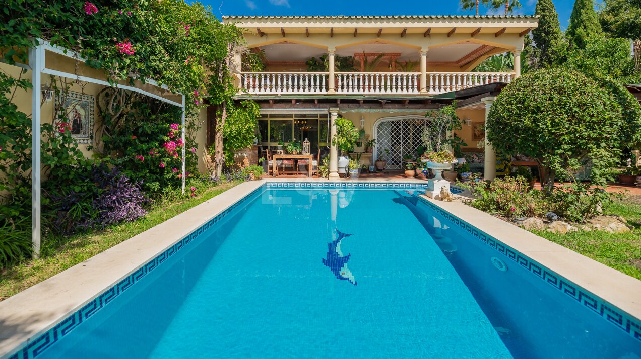 Maison de Ville à vendre en Marbella Hill Club, Marbella Golden Mile