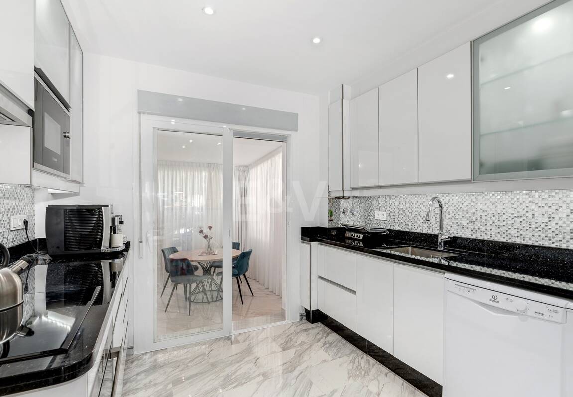 Markplanslägenhet till salu i Marbella Golden Mile