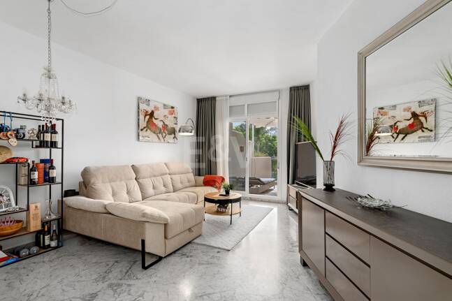 Markplanslägenhet till salu i Marbella Golden Mile