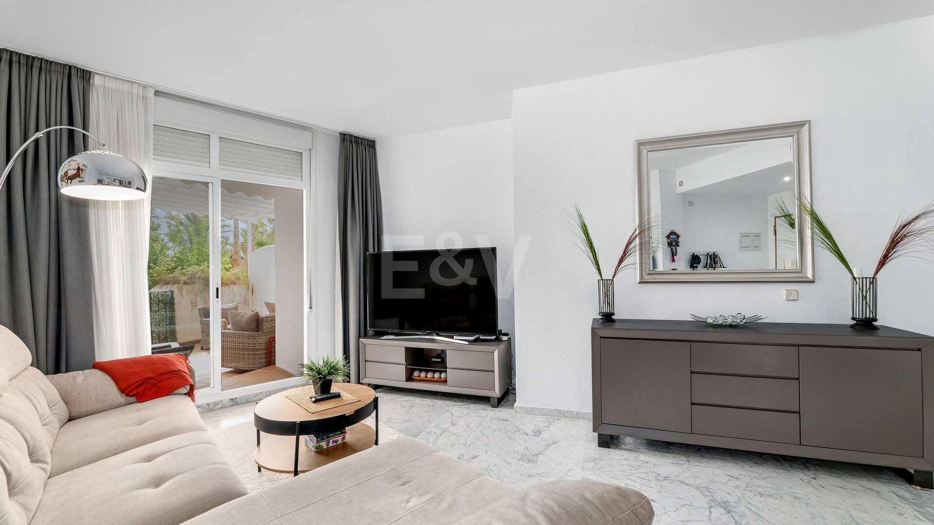 Apartament na parterze na sprzedaż w Marbella Golden Mile, Marbella (Wszystkie obszary)