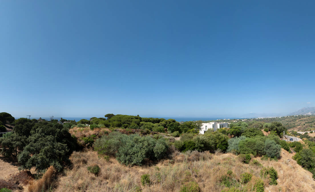 Emplacement privilégié avec projet de villa moderne avec vue sur la mer