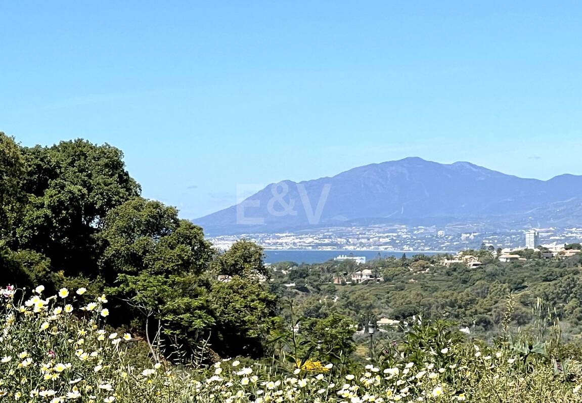 Plot in a Prime Location with Project for Modern Villa with Sea View