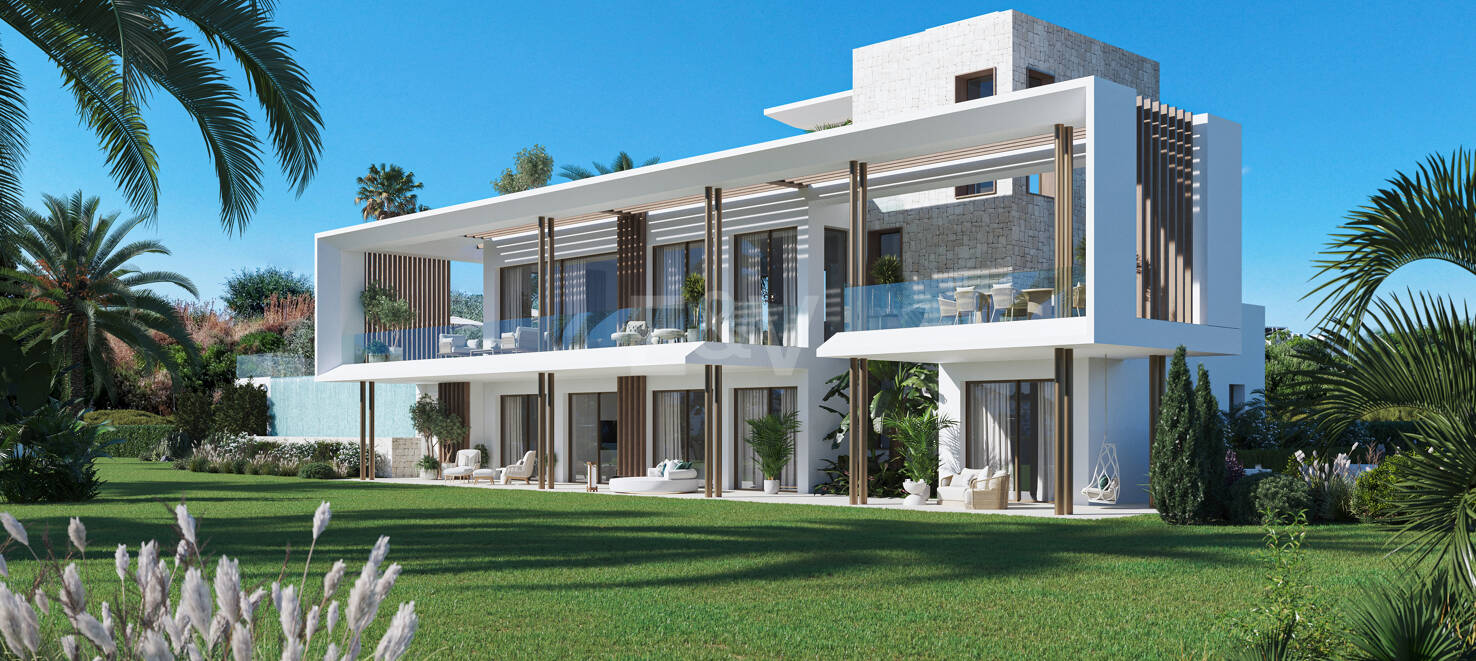 Grundstück in bester Lage mit Meerblick in Elviria