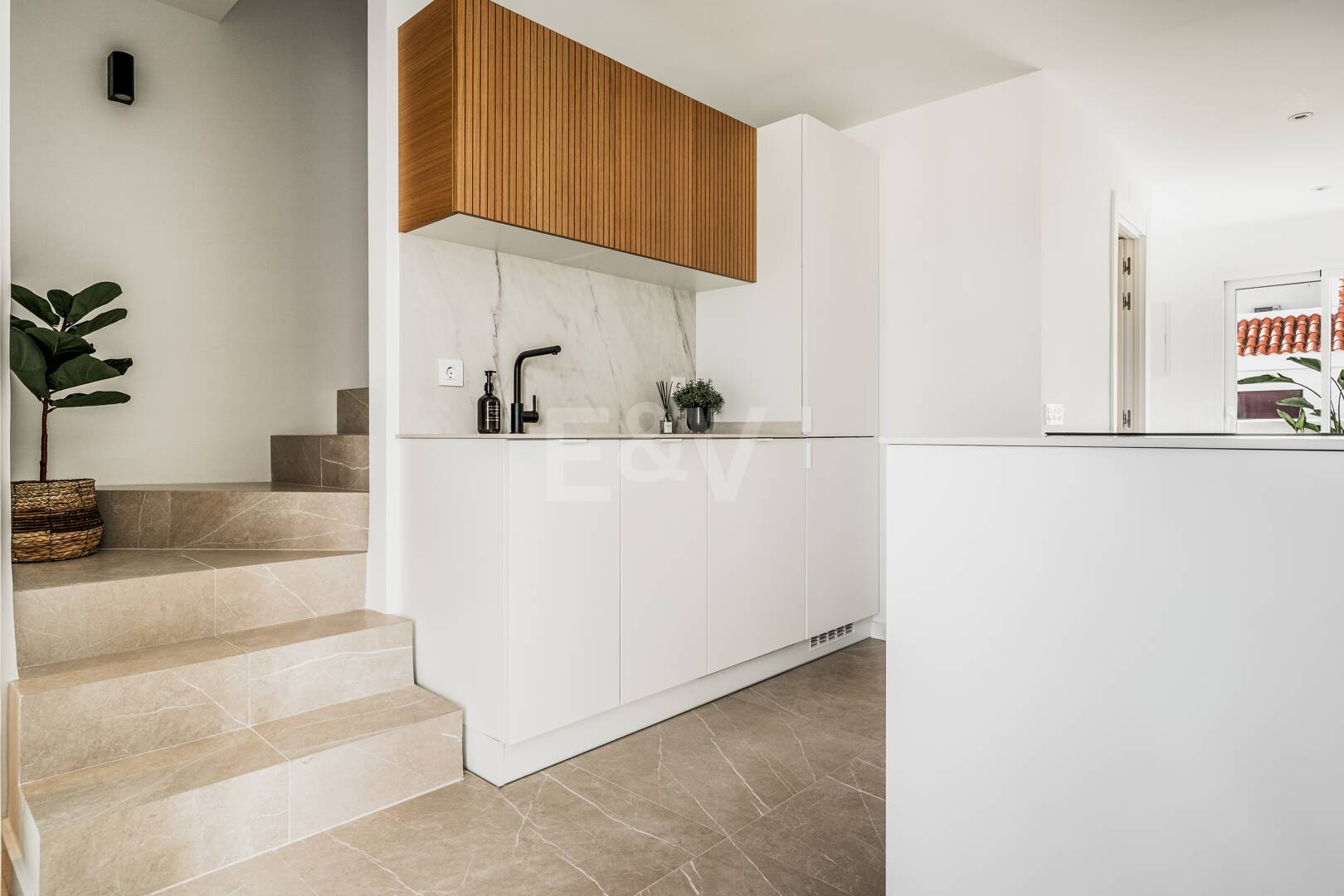 Stilvolles Duplex-Penthouse in exklusiver Gated Community in der Nähe von Puerto Banús