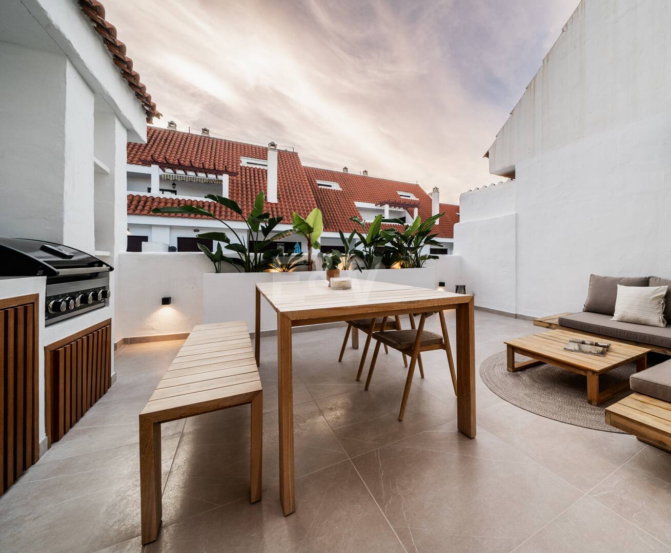 Stilvolles Duplex-Penthouse in exklusiver Gated Community in der Nähe von Puerto Banús