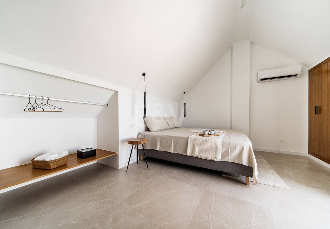 Penthouse duplex élégant dans une communauté fermée près de Puerto Banús