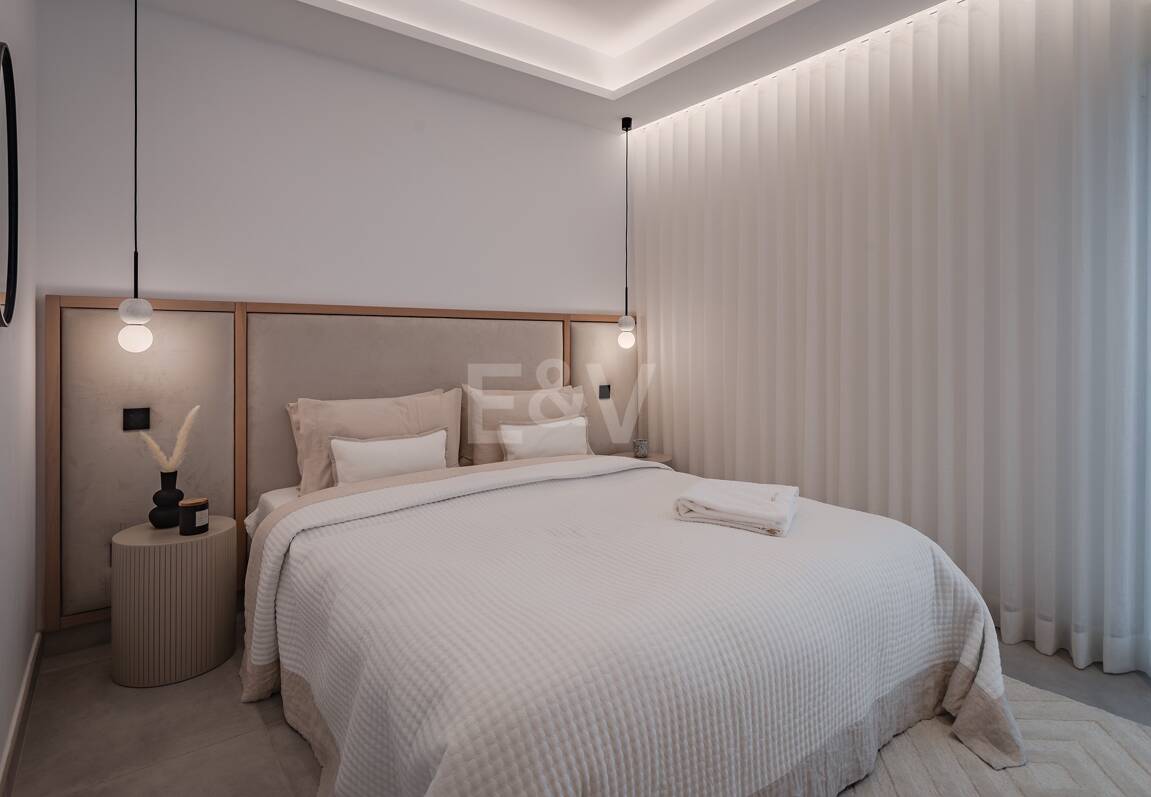 Lyxig Waterfront Duplex Penthouse i Puerto Banus med utsikt över hamnen