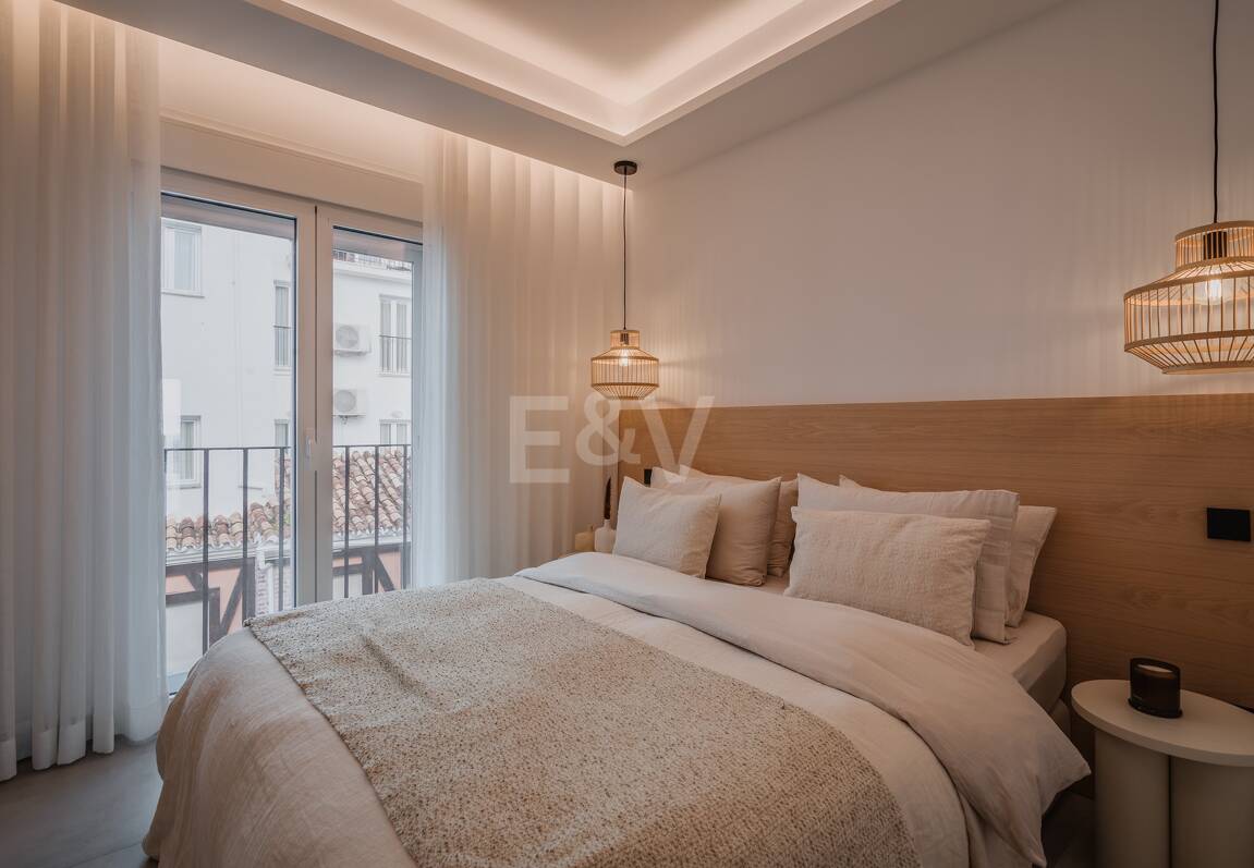 Lyxig Waterfront Duplex Penthouse i Puerto Banus med utsikt över hamnen