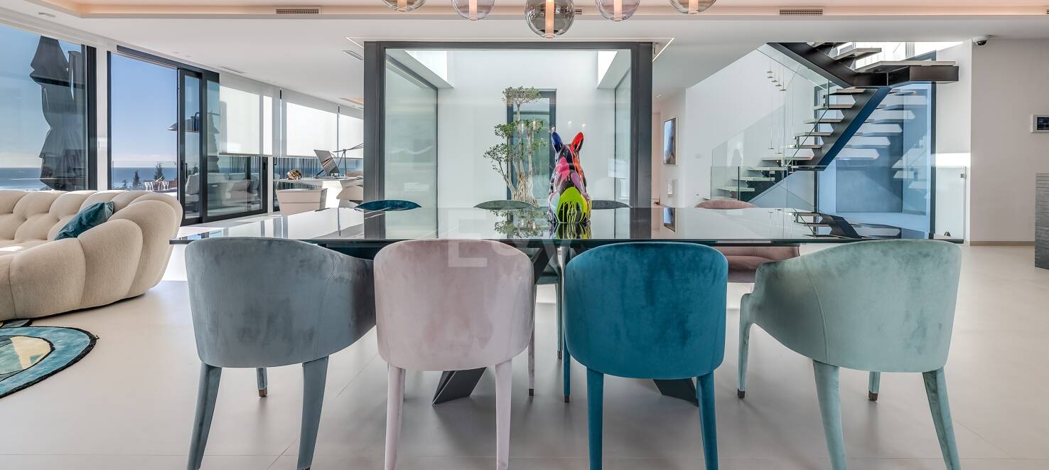 Modern Designer Villa with Panoramic Sea, Golf and Mountain Views