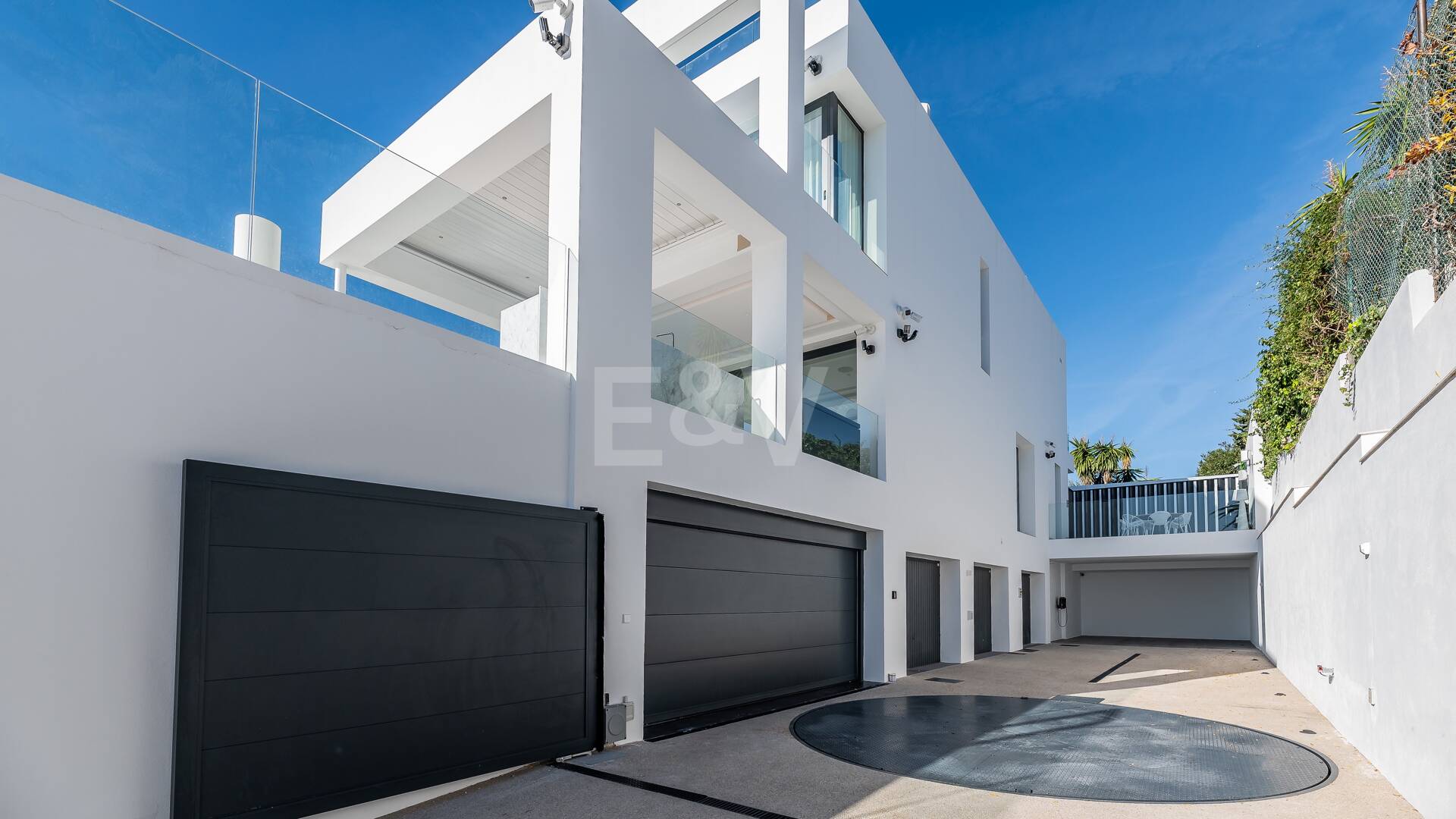 Modern Designer Villa med Panoramic Sea, Golf och Mountain Views