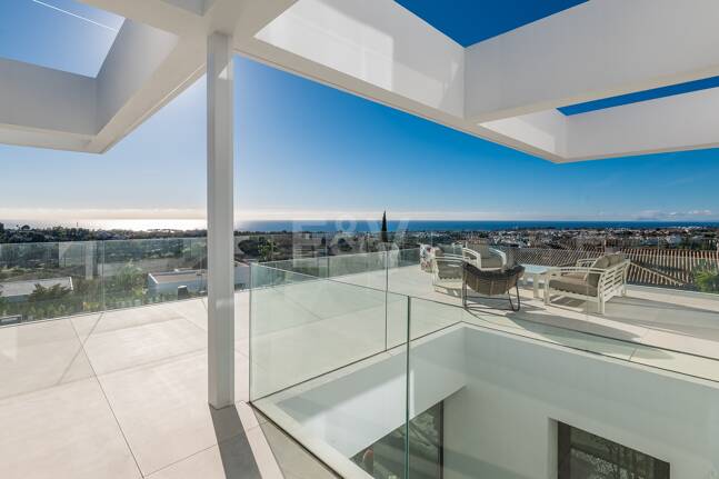 Modern Designer Villa med Panoramic Sea, Golf och Mountain Views
