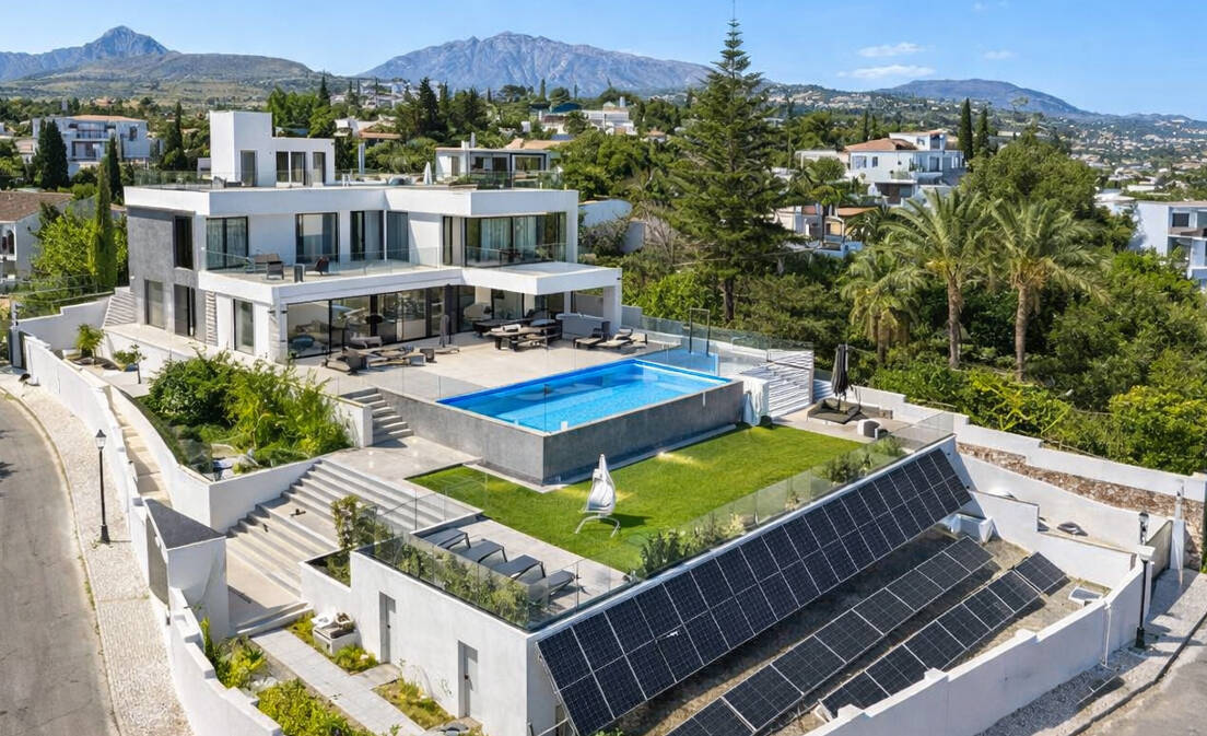 Modern Designer Villa with Panoramic Sea, Golf and Mountain Views