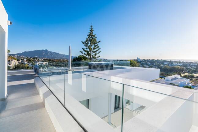 Modern Designer Villa med Panoramic Sea, Golf och Mountain Views