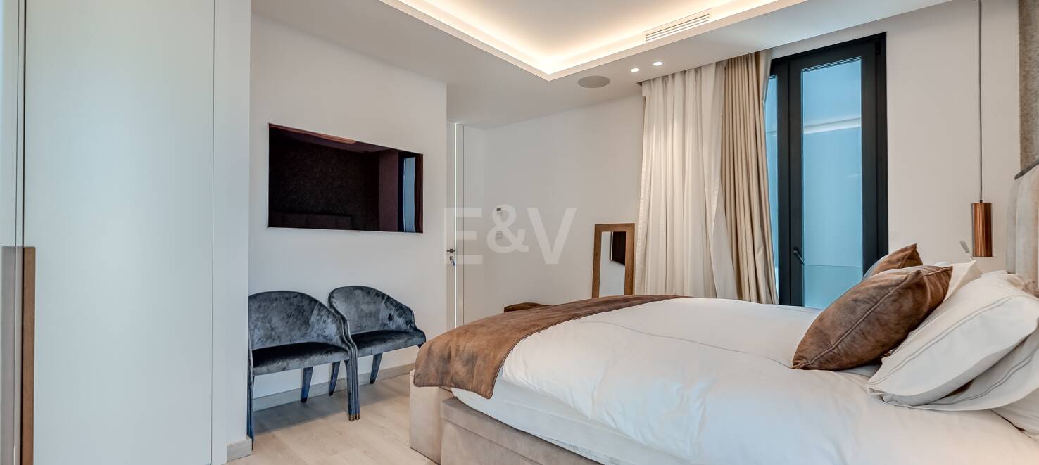 Modern Designer Villa with Panoramic Sea, Golf and Mountain Views