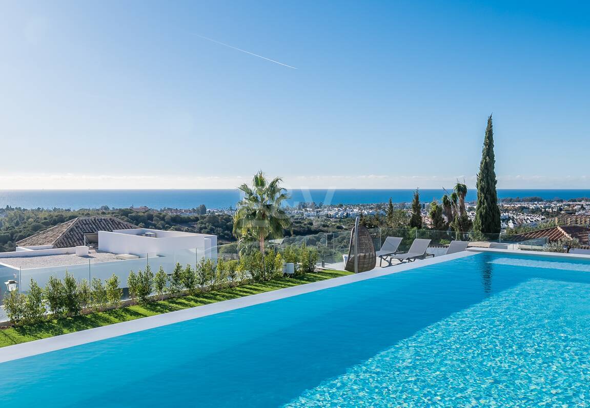 Modern Designer Villa med Panoramic Sea, Golf och Mountain Views