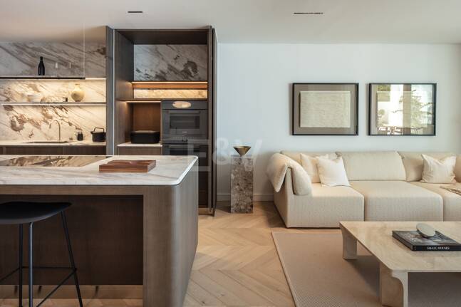 Utsökt modern design lägenhet i Puente Romano