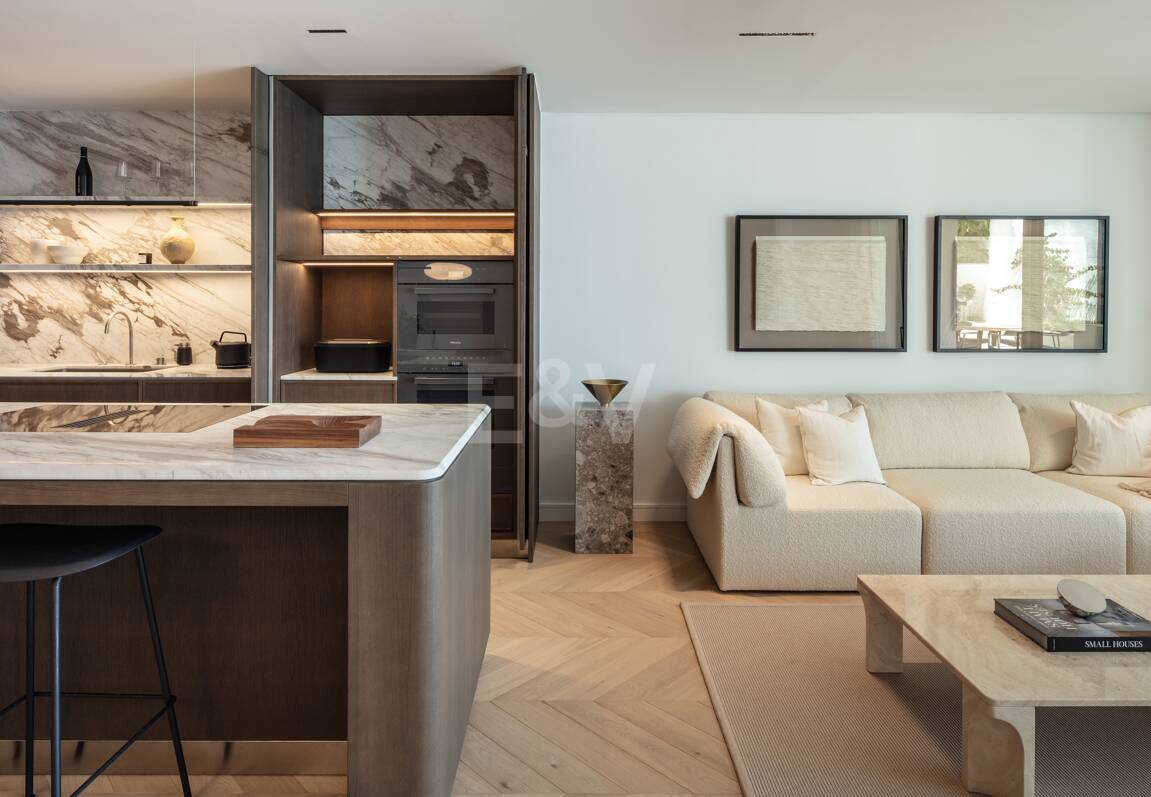 Utsökt modern design lägenhet i Puente Romano