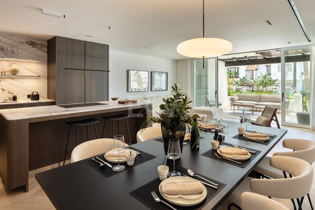 Utsökt modern design lägenhet i Puente Romano