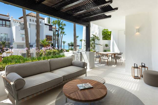 Utsökt modern design lägenhet i Puente Romano