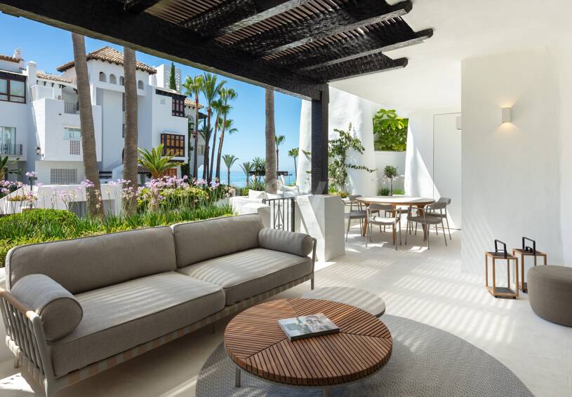 Utsökt modern design lägenhet i Puente Romano