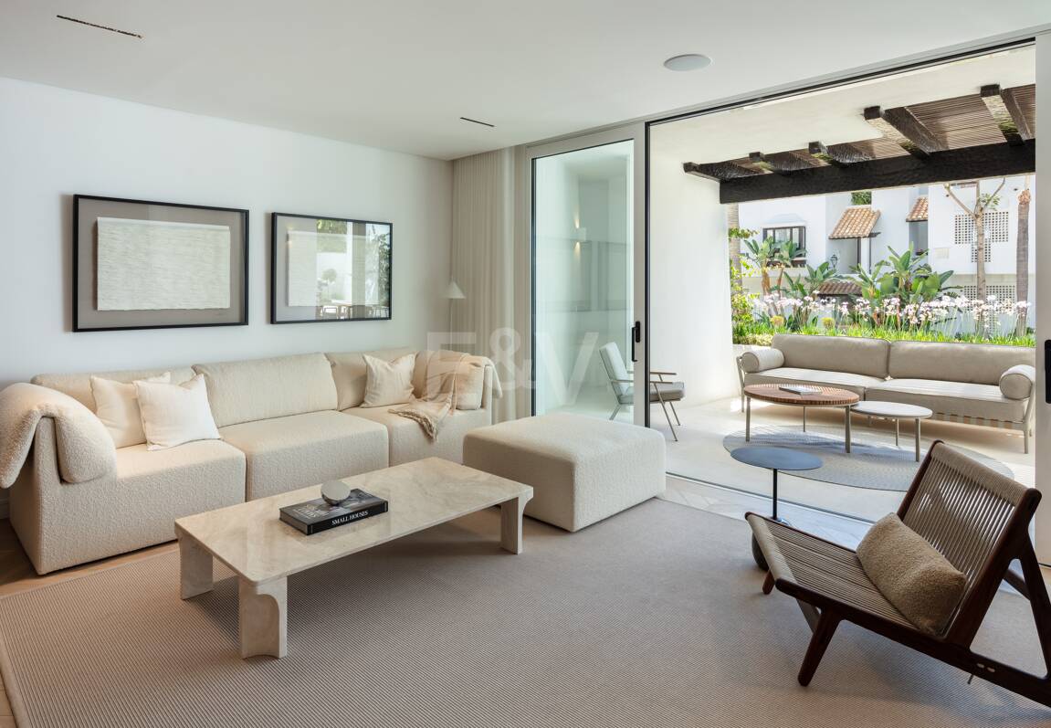 Utsökt modern design lägenhet i Puente Romano