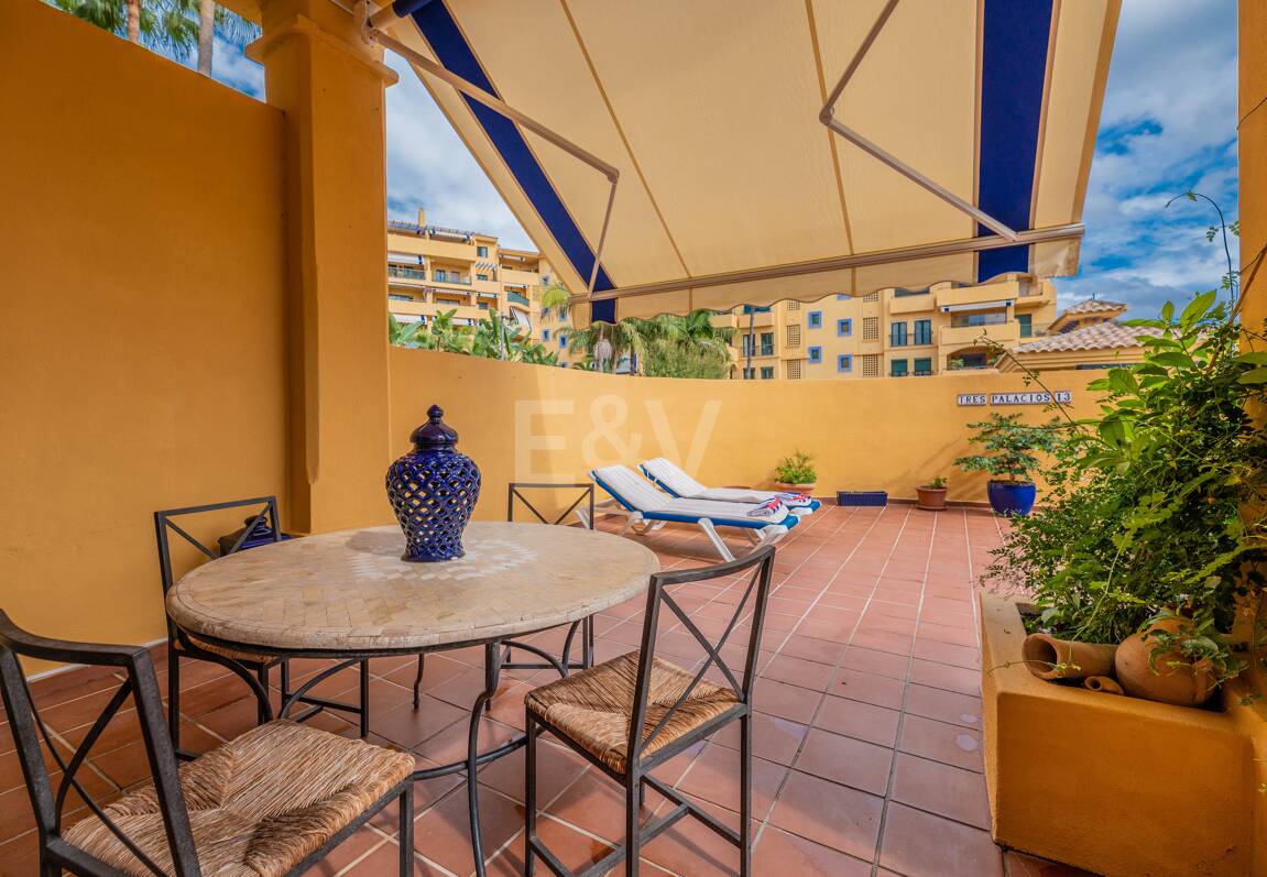 Magnificent Living in San Pedro Beach within Walking Distance to the Beach