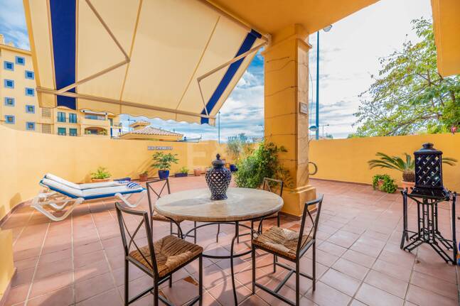 Magnificent Living in San Pedro Beach within Walking Distance to the Beach