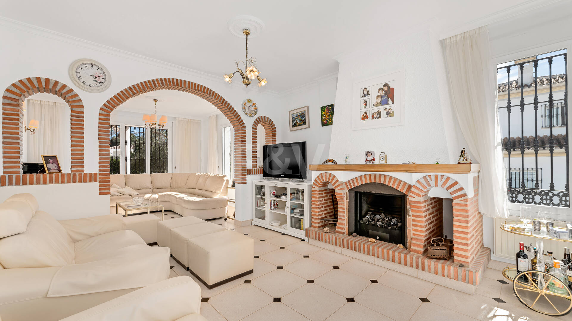 Charmig Villa i klassisk stil i Elviria