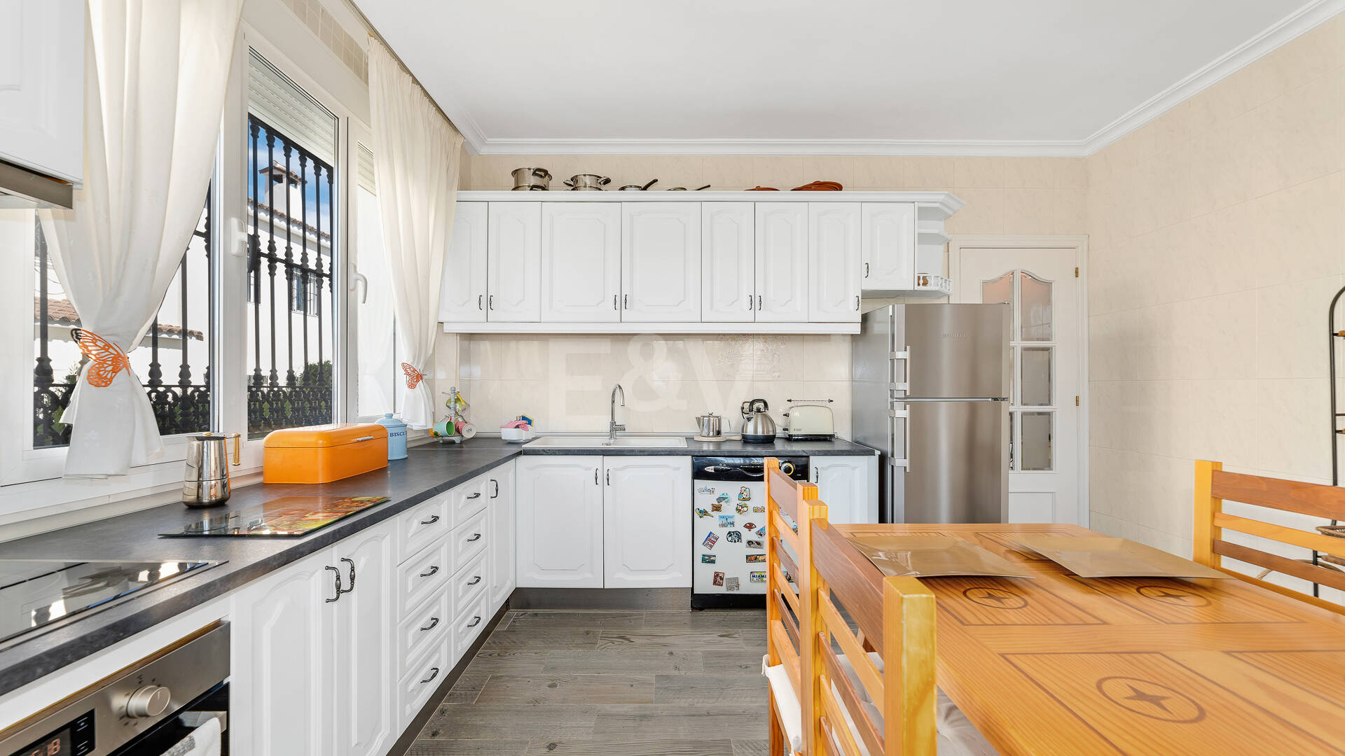 Villa de charme en style classique à Elviria