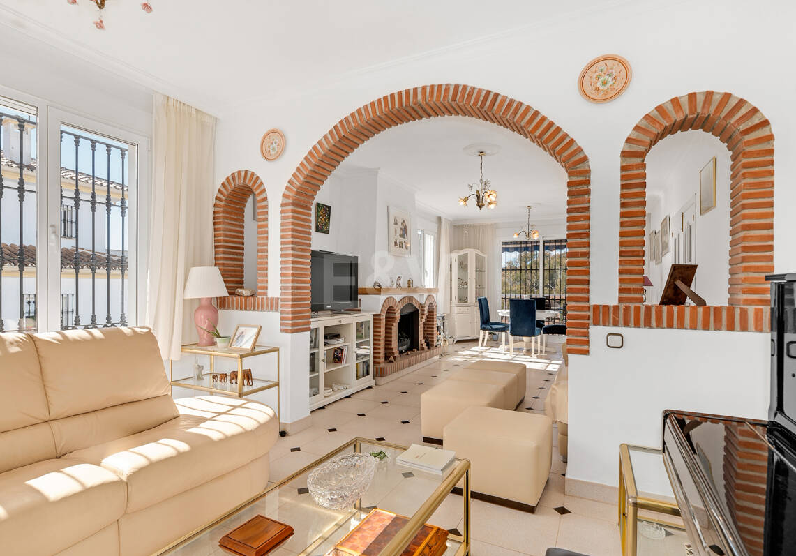 Charmig Villa i klassisk stil i Elviria